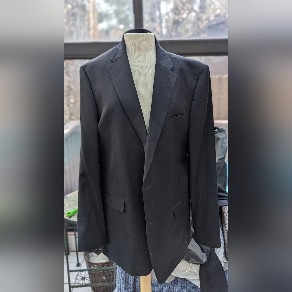 Black Tommy Hilfiger Suit